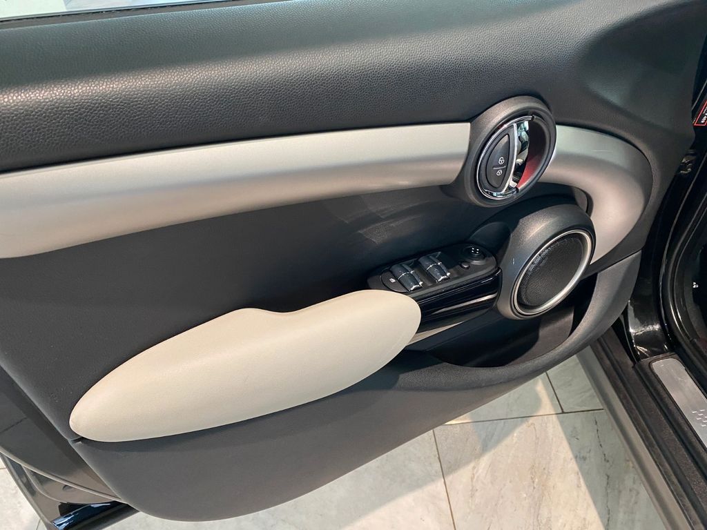 MINI Mini Cooper SD Aut/LED/PDC/Leder/Navi/BMW Sheft